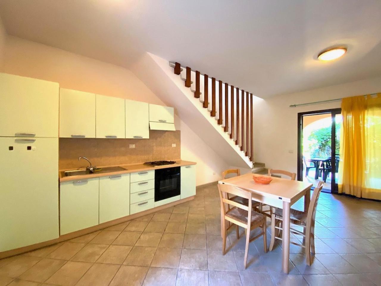 Residence Almusura San Teodoro  Ngoại thất bức ảnh
