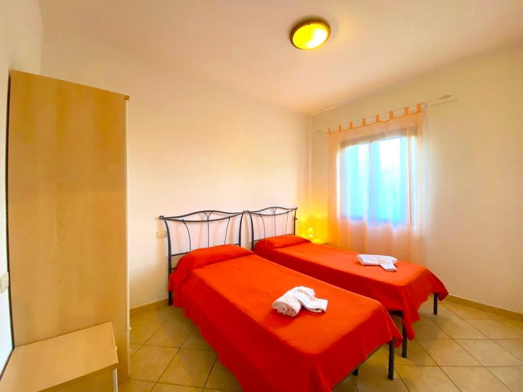 Residence Almusura San Teodoro  Ngoại thất bức ảnh